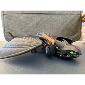 How to Train Your Dragon Toothless Night Fury Dragon‎ Action Figure Toy